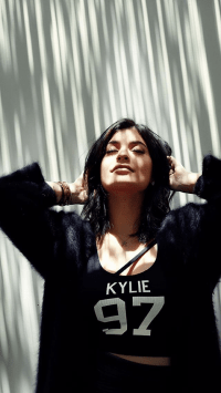 Kylie Jenner Wallpaper 27
