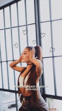 Ariana Grande Wallpaper 46