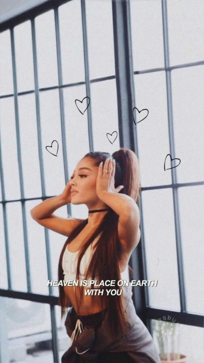 Ariana Grande Wallpaper 1