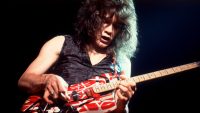 Eddie Van Halen Photo 16