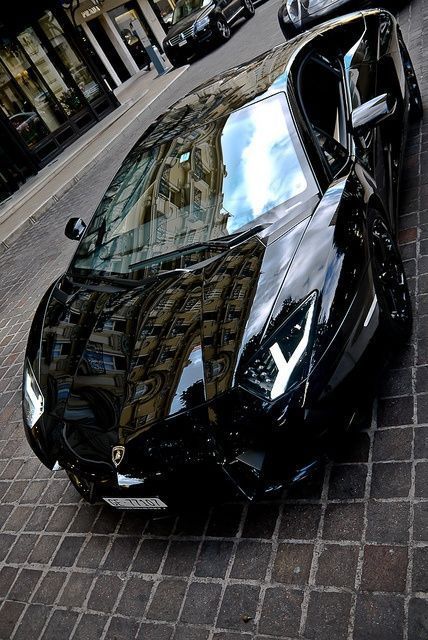 Lamborghini Aventador Wallpaper 1