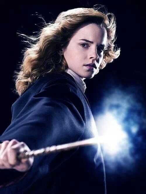 Magic Hermione Granger Wallpaper 1