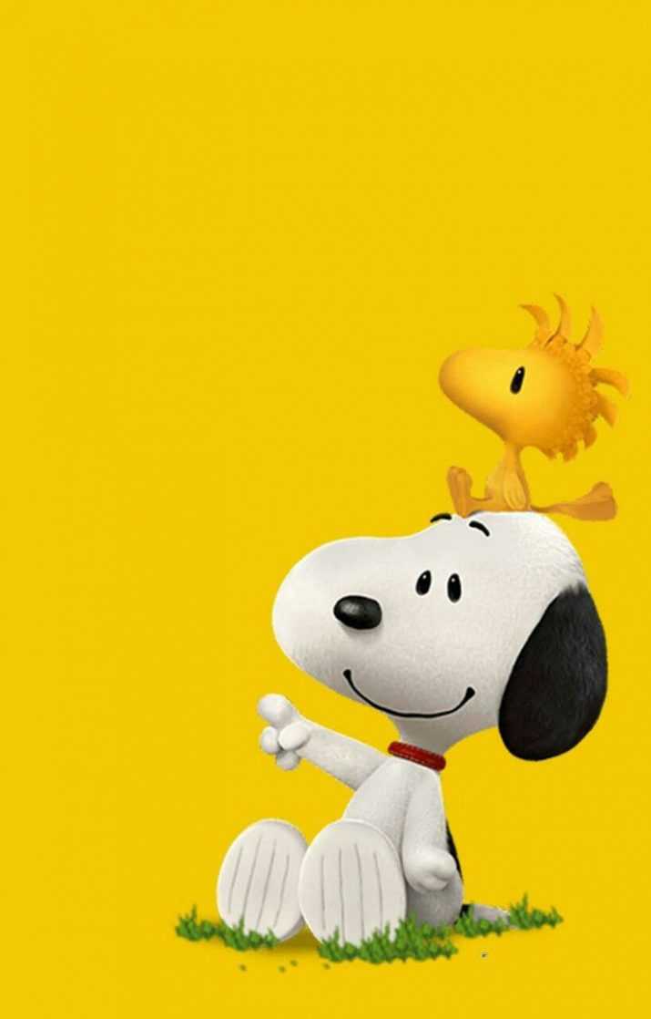 Yellow Snoopy Wallpaper 1
