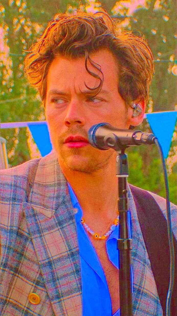 Harry Styles Aesthetic Wallpaper Download 1 Harry Styles Aesthetic Wallpaper Download 1